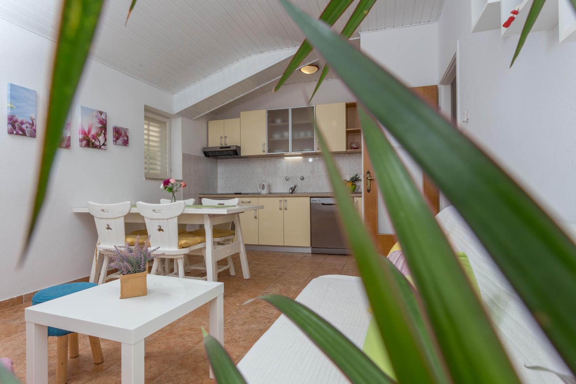 Apartments Marija Bibic Hvar Town Buitenkant foto