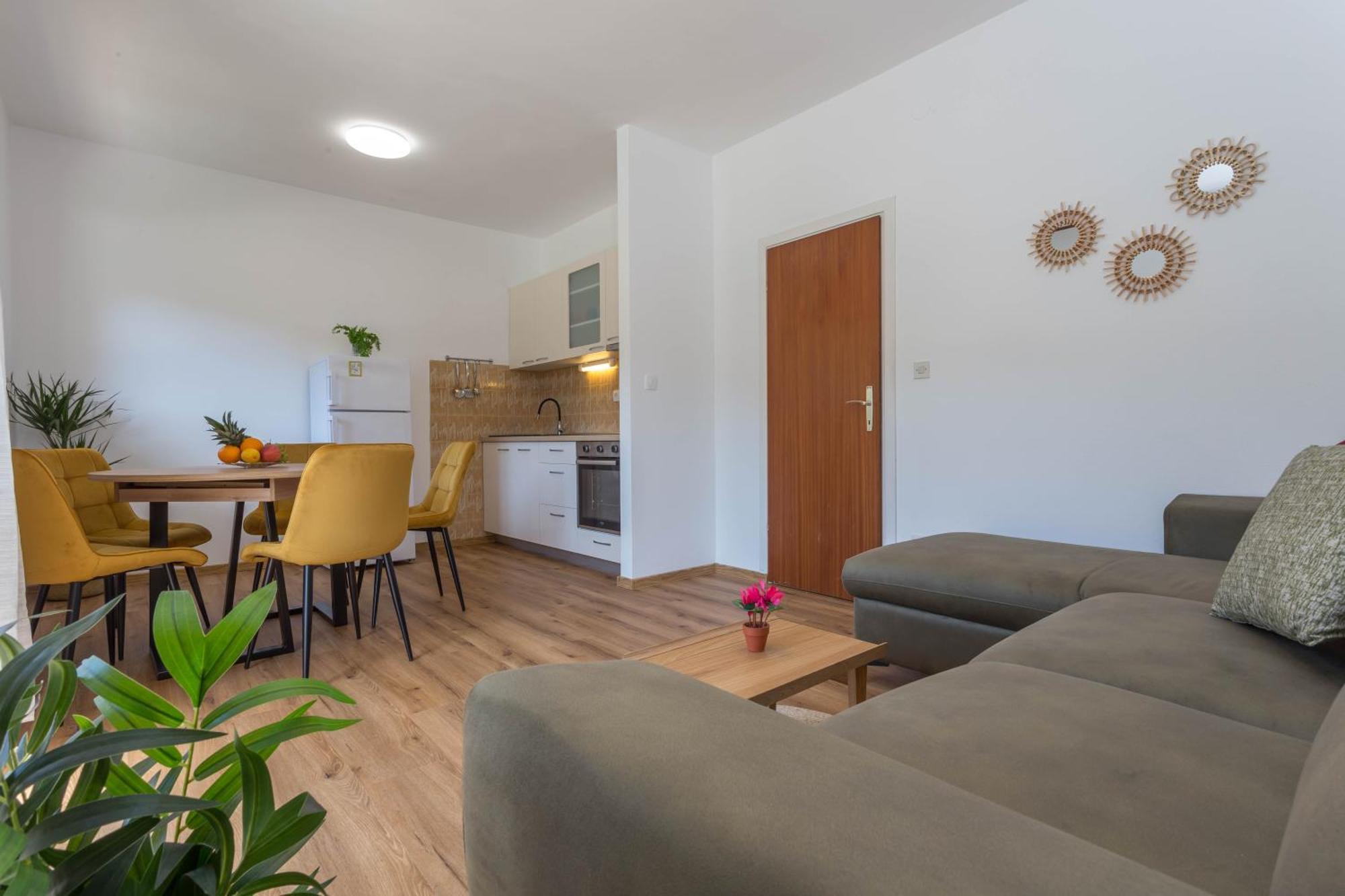 Apartments Marija Bibic Hvar Town Buitenkant foto